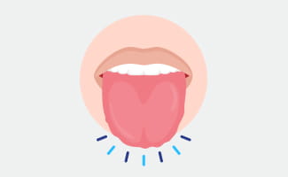 Mund mit vergrößerter, ausgestreckter Zunge